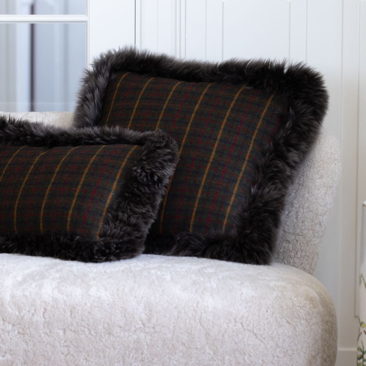 Wollen Kussen | Dubbelzijdig | LW rand | 52x52 cm Cacao-Donkerbruin/Taupe