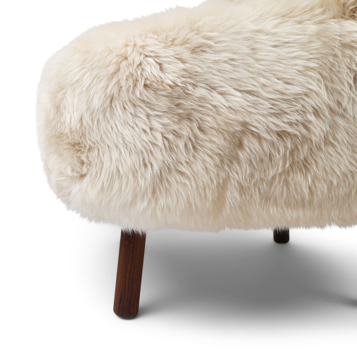 Ethan Puffy Loungestoel | Langharige Schapenvacht Linnen