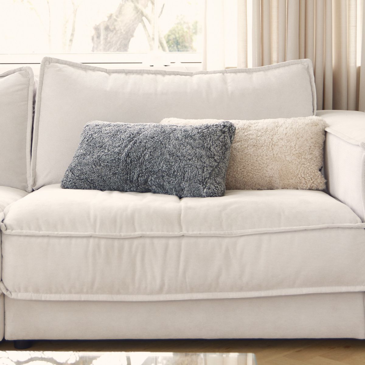 Kortharig Schapenvacht Kussen | Dubbelzijdig | 30x60 cm Antraciet Grijs