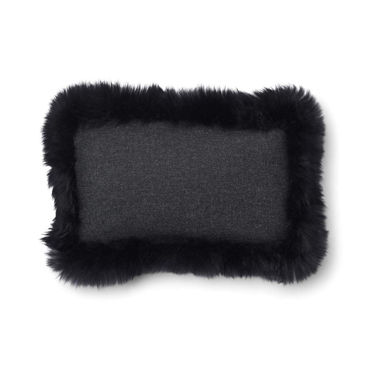 Wollen Kussen | LW rand | 52x52 cm | 34x52 cm Houtskool/Zwart