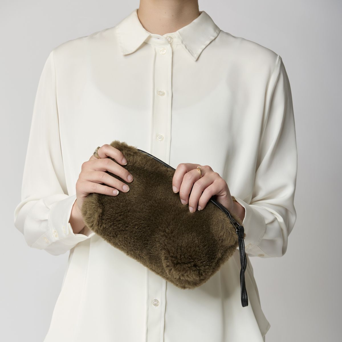 Nelly Clutch Tas Salie Groen