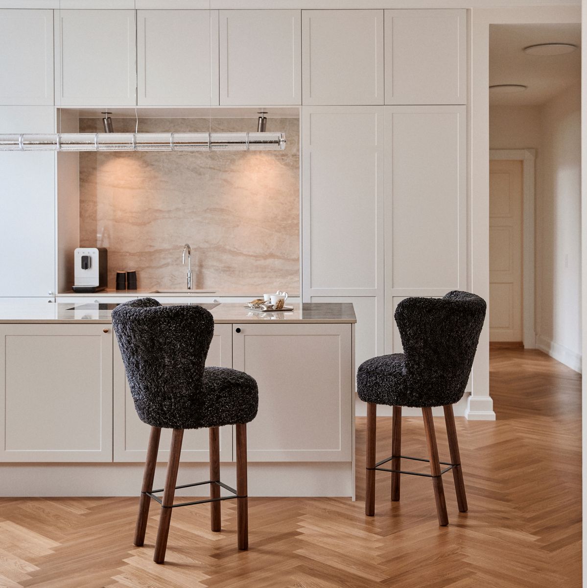 Emilia Barkruk Antraciet Grijs