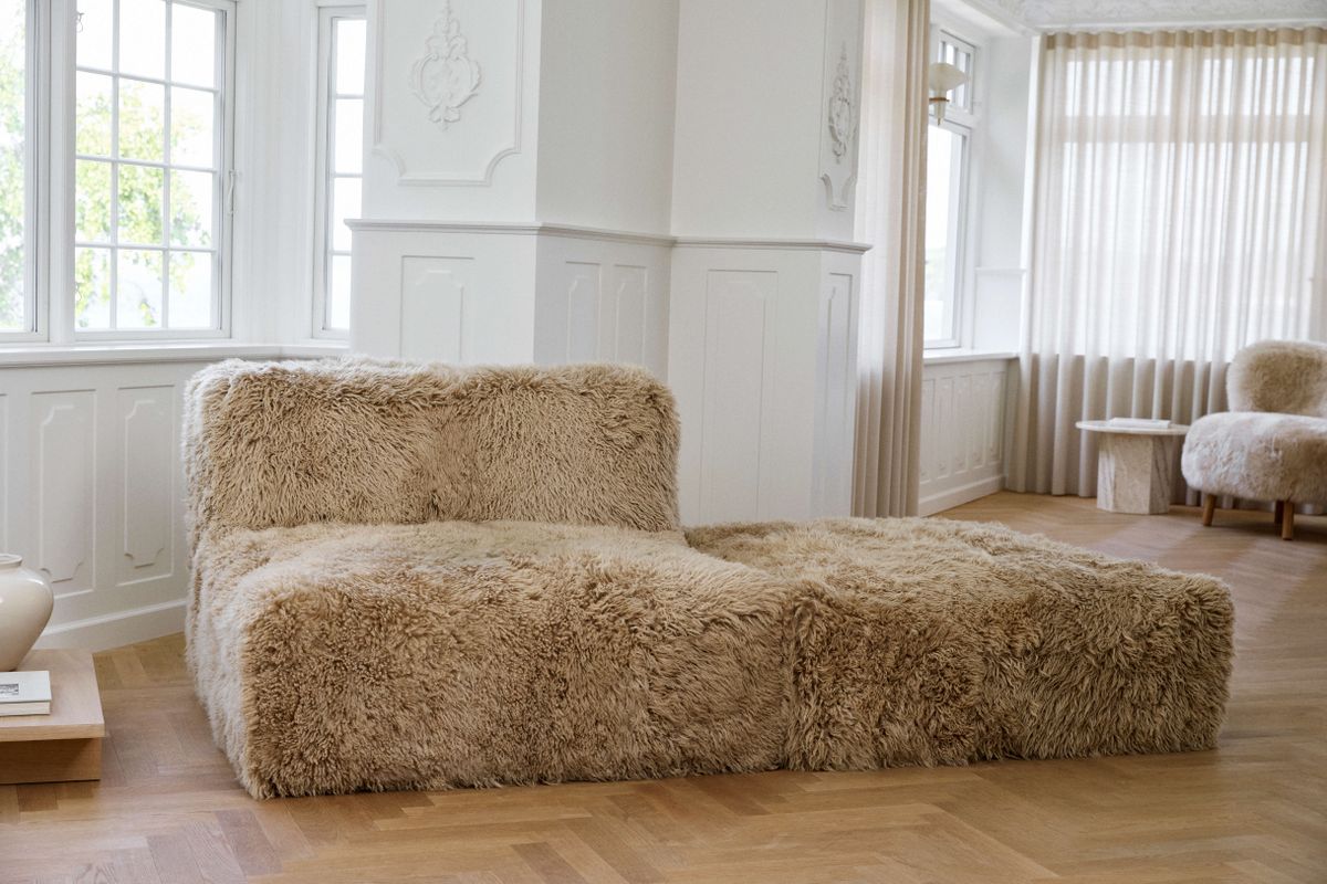 Julian Modulaire Bank | Midden Sectie | Back Country Schapenvacht Honing