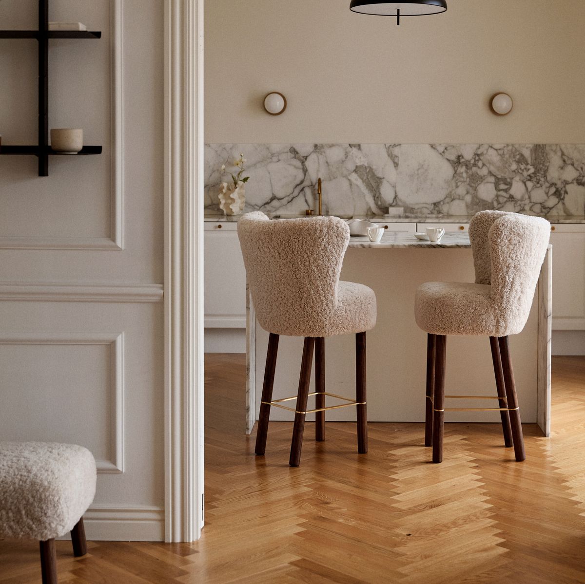 Emilia Barkruk Antraciet Grijs