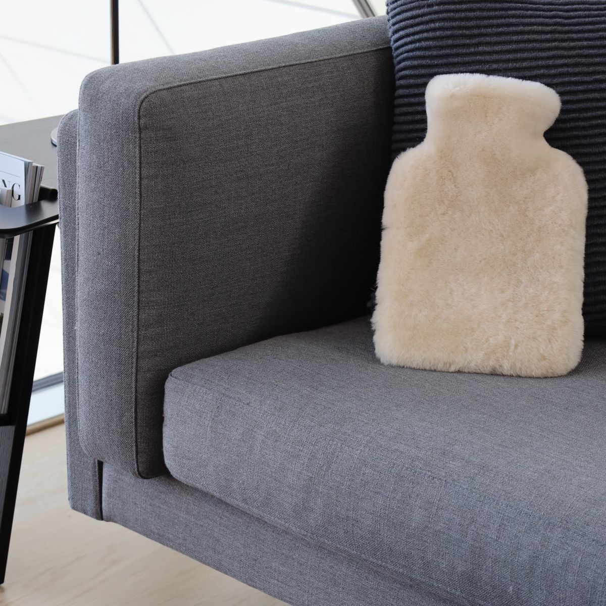 Moccasin Warmwaterfles Donkergrijs