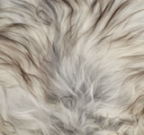 Bank met IJslandse schapenvacht | Eiken poten | 140x35x45 cm Natuurlijk Grijs