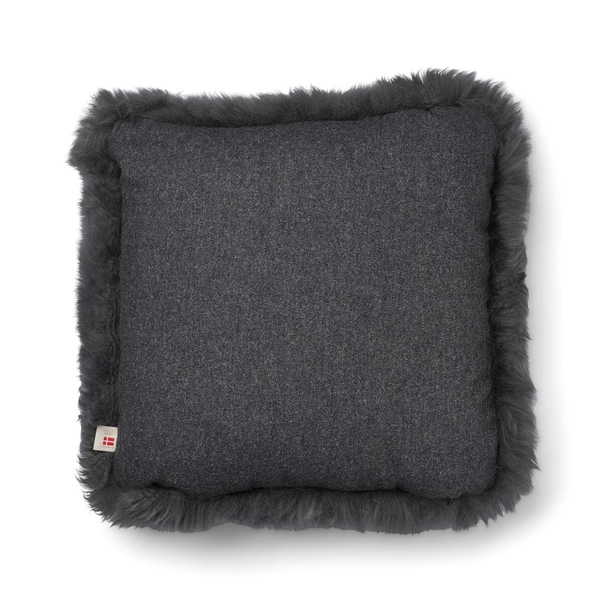 Langharig Schapenvacht Kussen | 52x52 cm | 34x52 cm Rots/Staal