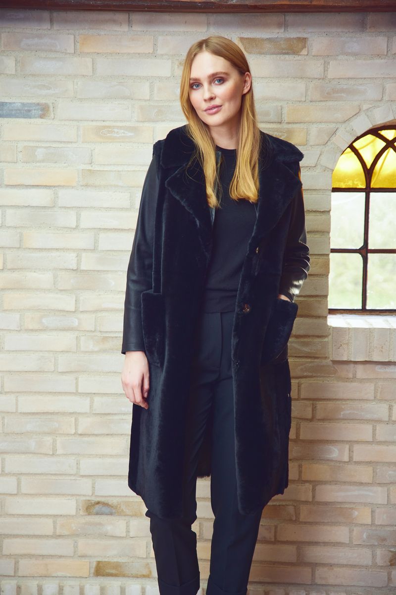 Raelynn Vest Zwart