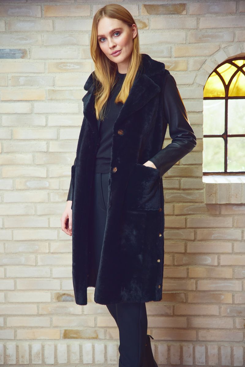 Raelynn Vest Zwart