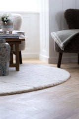 Kortharig Curly Schapenvacht Design Kleed | Ø140 cm Parelgrijs