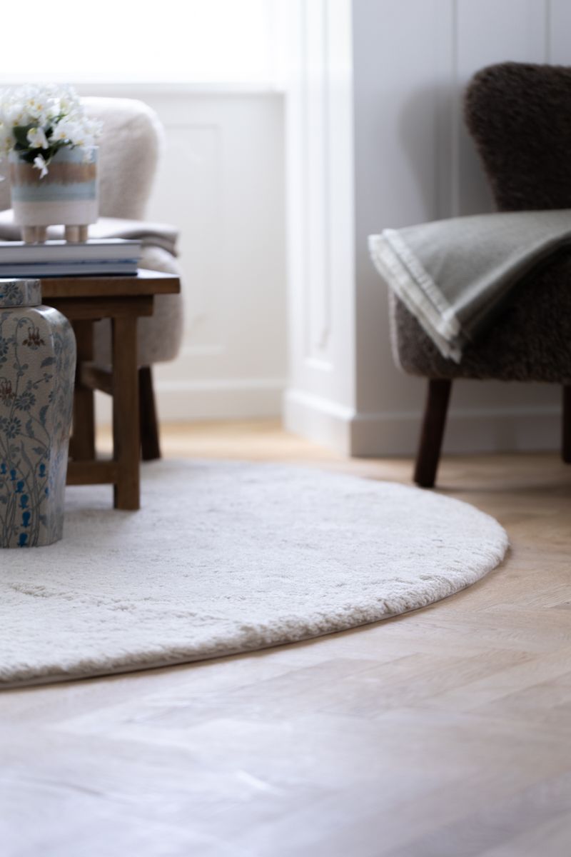 Kortharig Curly Schapenvacht Design Kleed | Ø140 cm Parelgrijs
