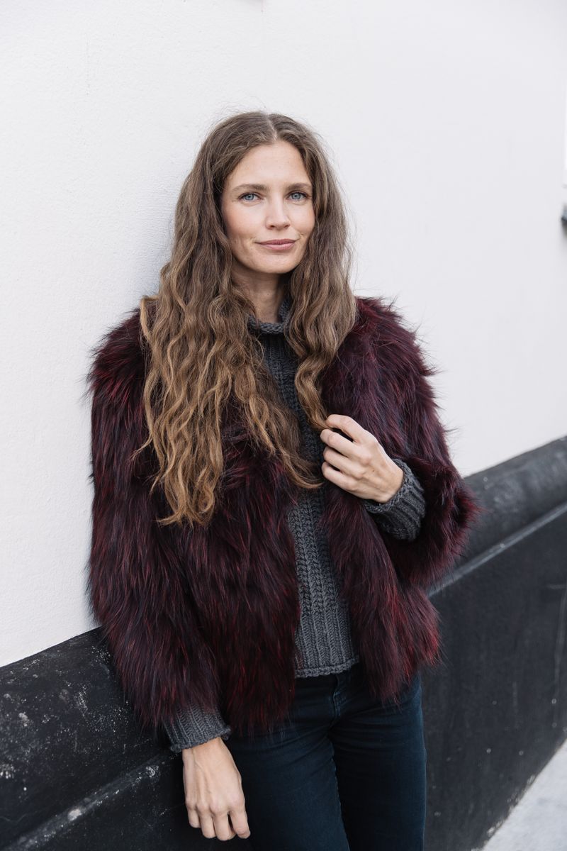 Bella Jas Burgundy