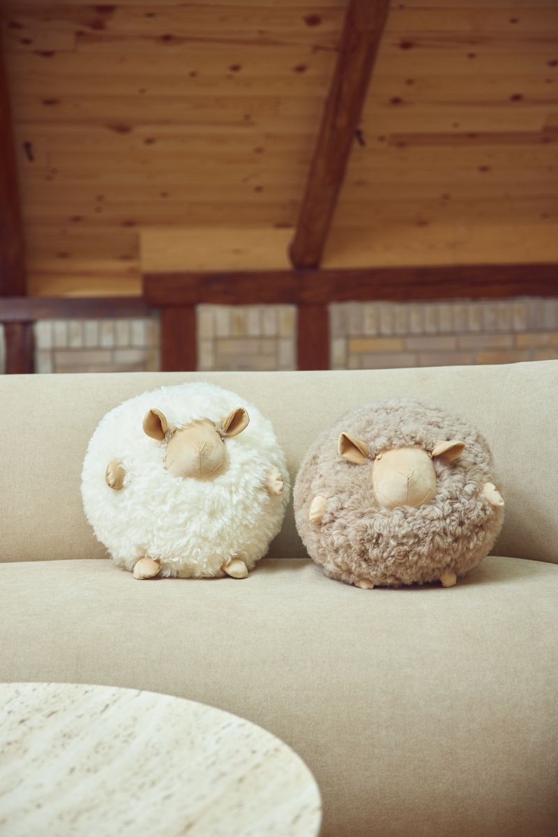 Schattig Schapen Kussen | Ø20 cm | Ø26 cm | Ø34 cm Taupe