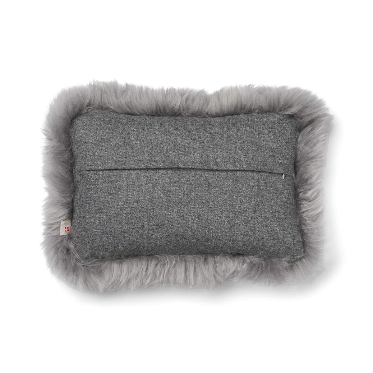 Wollen Kussen | LW rand | 52x52 cm | 34x52 cm Steen/Lichtgrijs