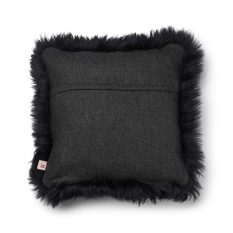 Wollen Kussen | LW rand | 52x52 cm | 34x52 cm Houtskool/Zwart