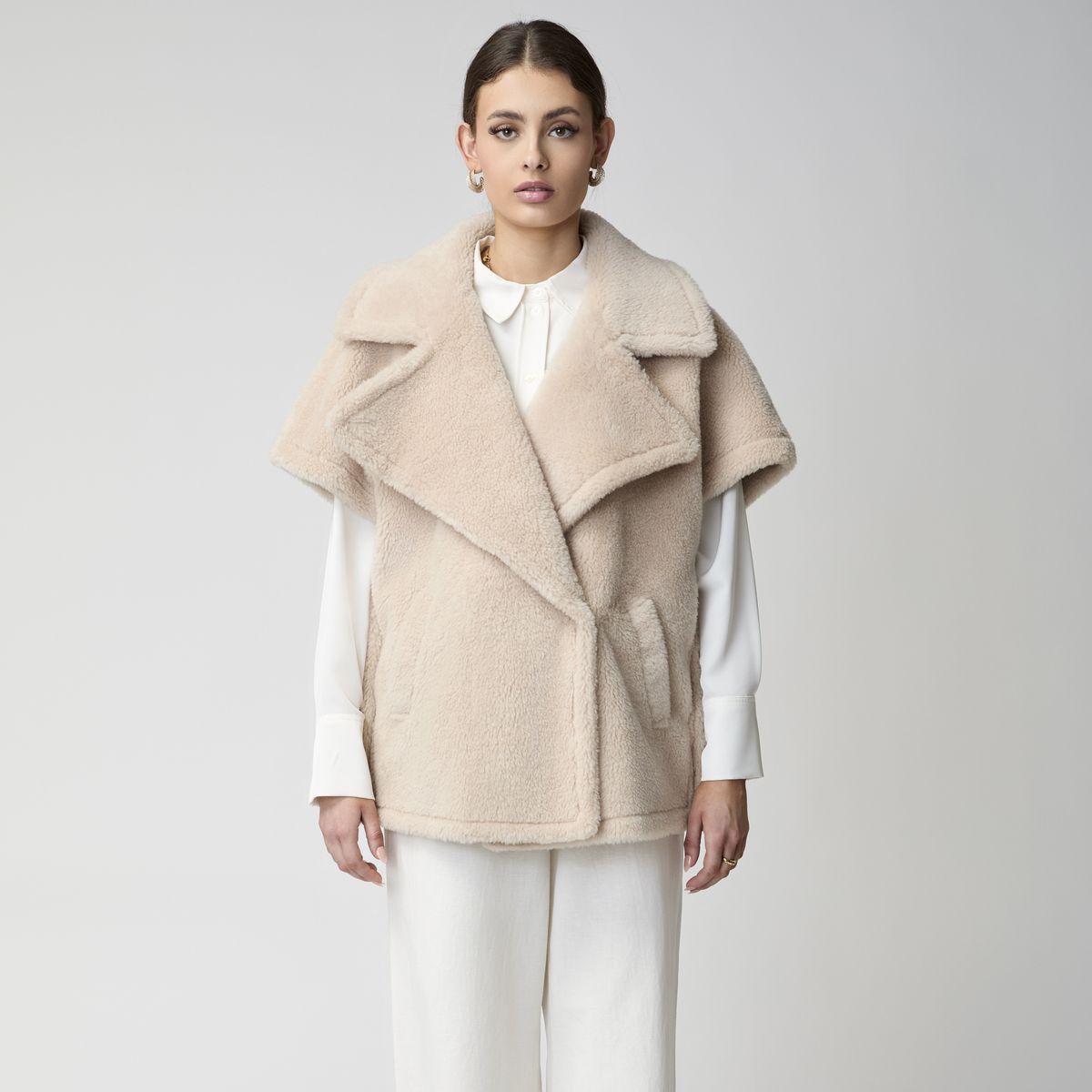 Antonella Poncho Beige