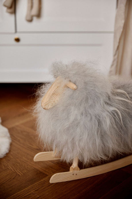 Schommelschaap | IJsland Langharig | L85xW25xH60 cm Natuurlijk Zwart
