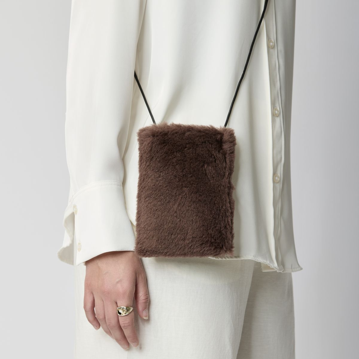 Gwen Telefoontas Beige